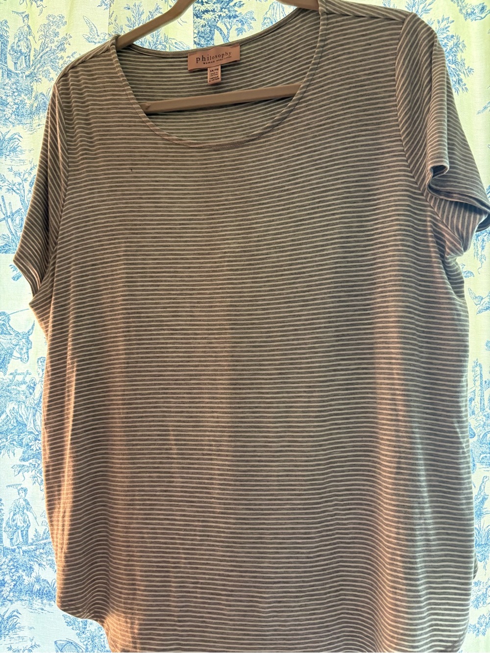 Philosophy Narrow Striped Short Sleeve Scoop Neck Top - Gray & White Size 1x
